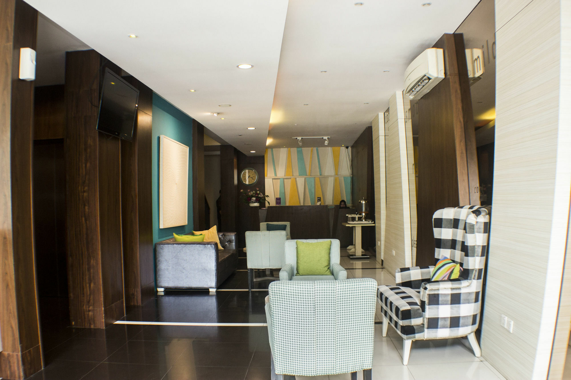 Hotel Feodora Grogol Джакарта Экстерьер фото